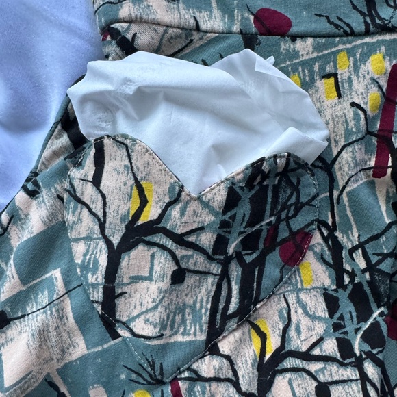 Effie’s Heart Retro Vintage inspired Aline Flared Skirt with heart pockets. - Picture 8 of 10